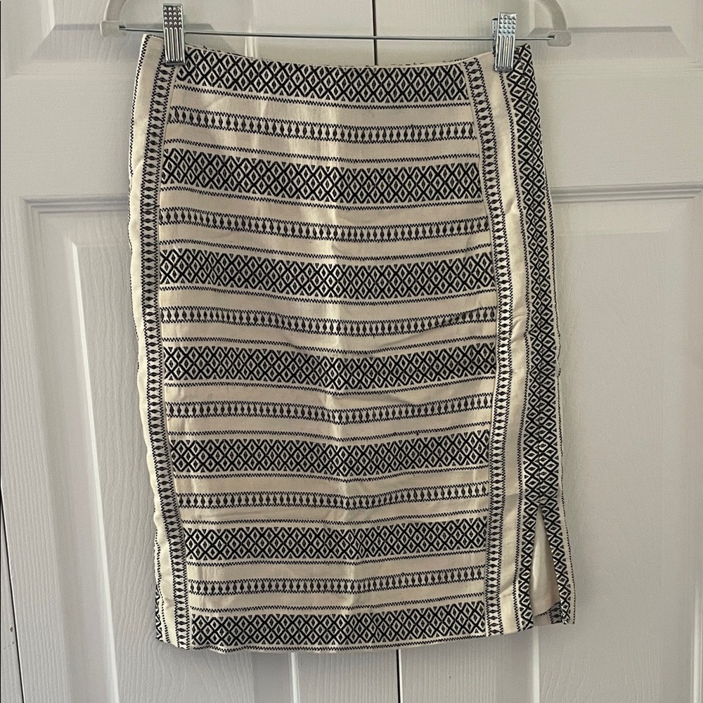 Black and Cream Aztec Patterned Pencil Skirt